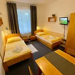 Monika Apartment *